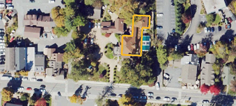 203 Sunset Dr