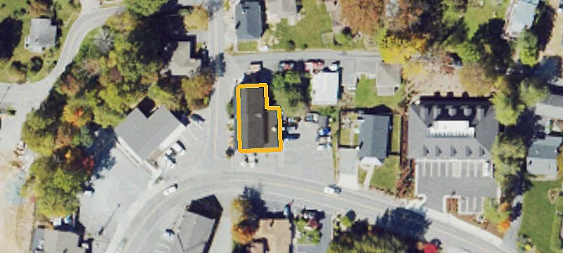 870 Main St