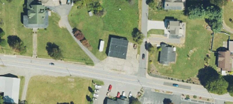 319 Main St