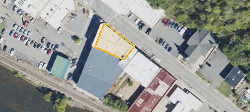 140 Main St