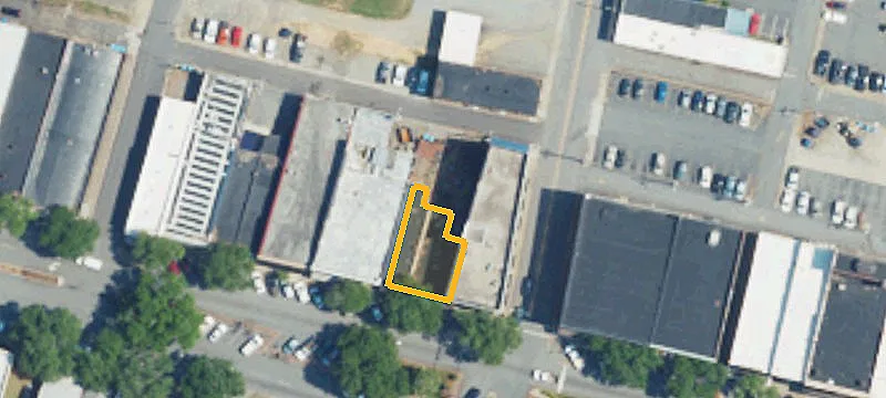 104 Main St
