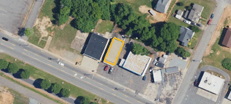 375 Main St
