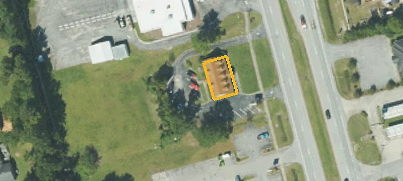 1224 Main St