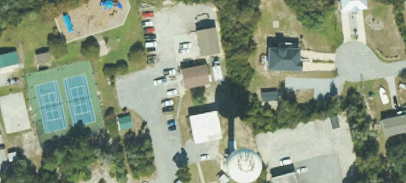7412 Emerald Dr