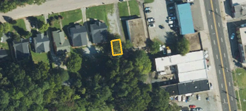 122 Edgewood Dr