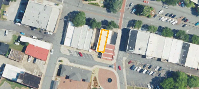 114 Main St