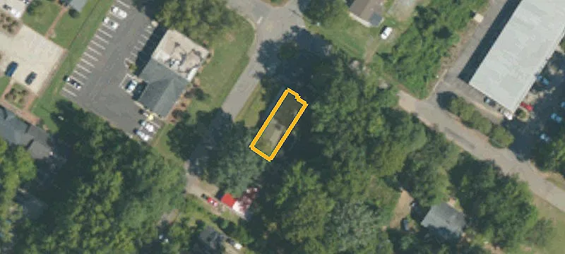 1600 Elm St