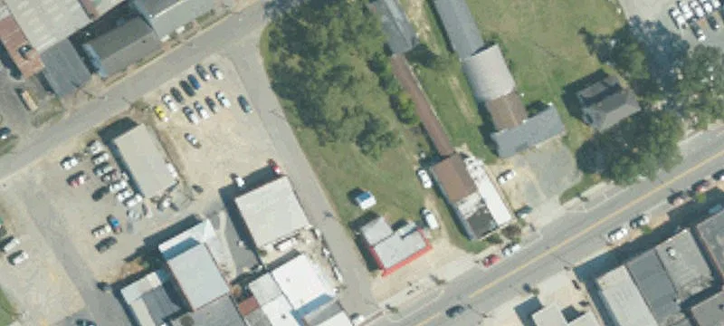201 Main St