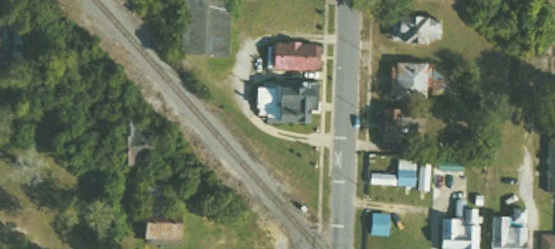106  St
