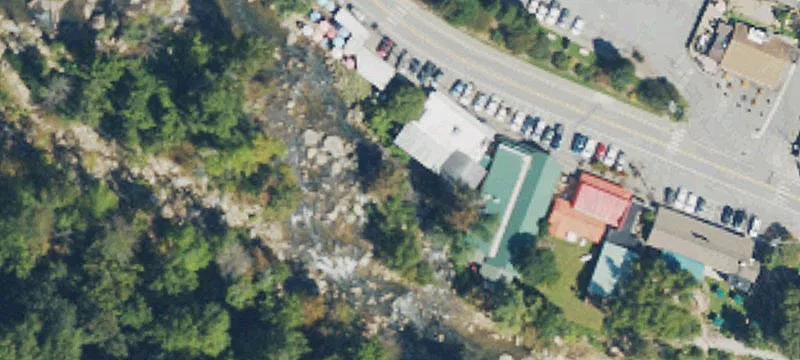 451 Main St