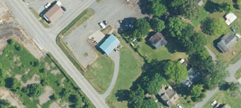 112 Hollifield St