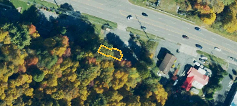 2237 Hwy 105