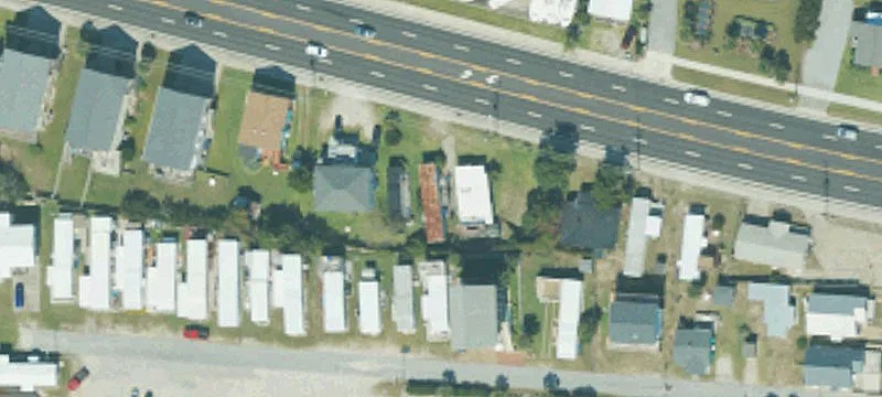 416 Ft Macon Rd