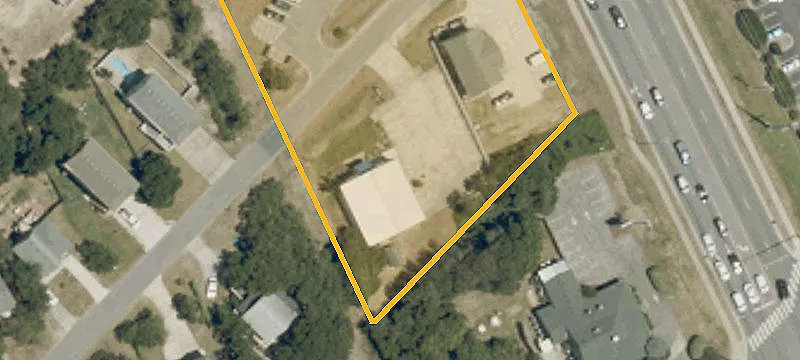 105 Airstrip Rd
