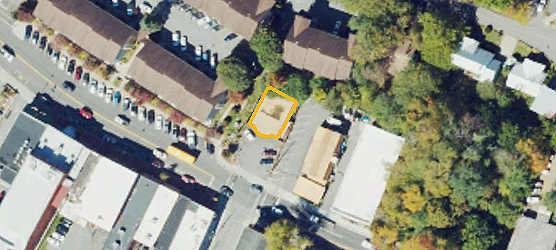 516 King St