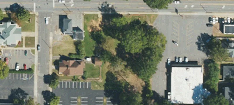 104 King St