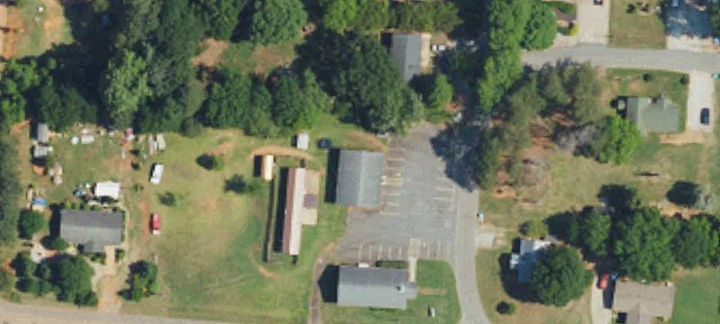 318 Poplar St