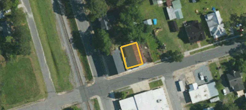 105 Main St