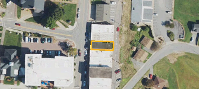 34 Main St