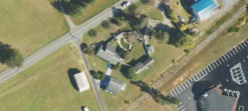 2203 Post Rd