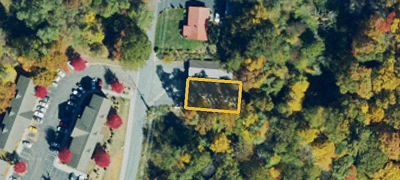 1172 Highland Hall Rd