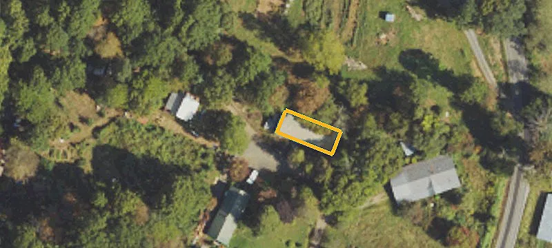 70 Cabin Ln