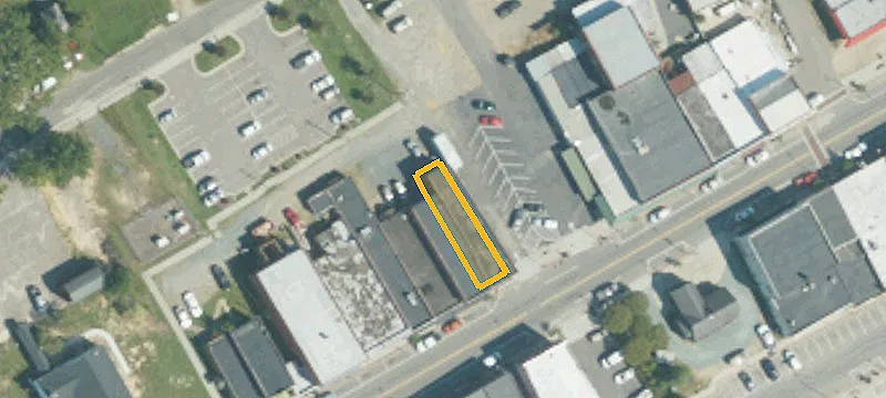 104th W Main St