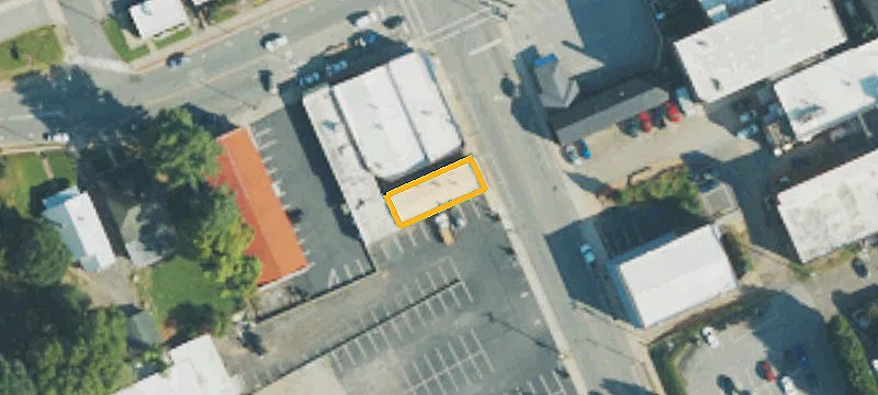 61 Logan St