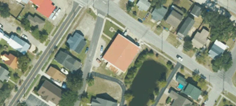 900 Cedar St