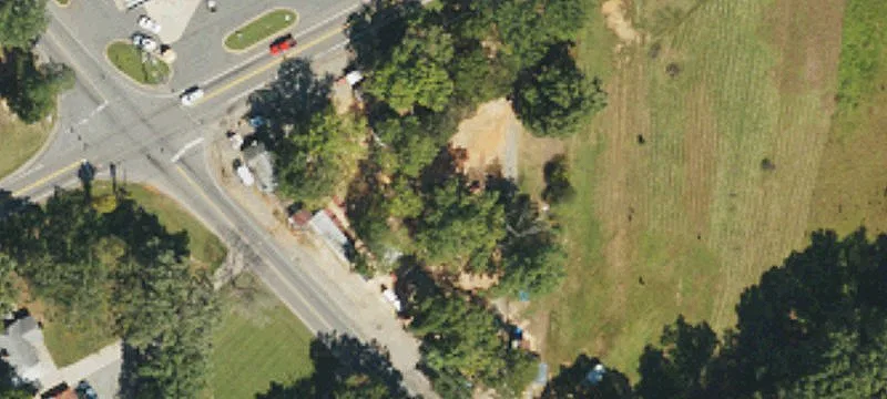 3081 Hickory Hwy