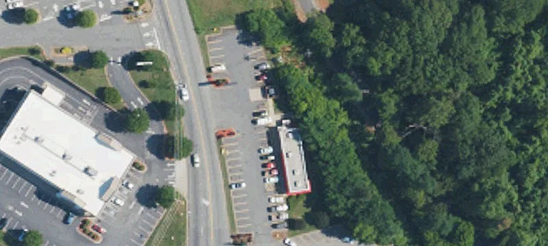 112 Railroad Ave