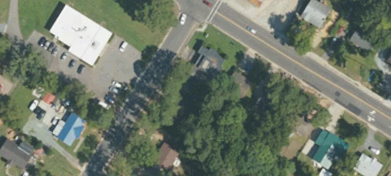 403 Makepeace St