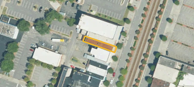 132 Main St