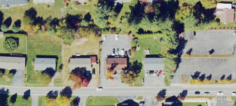 853 Greenway Rd