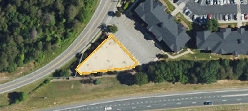 490 Pineview Dr