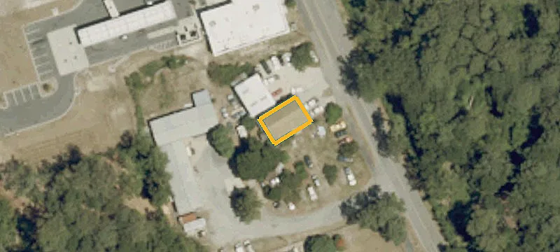 5400 The Woods Rd