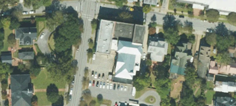 516 Hancock St