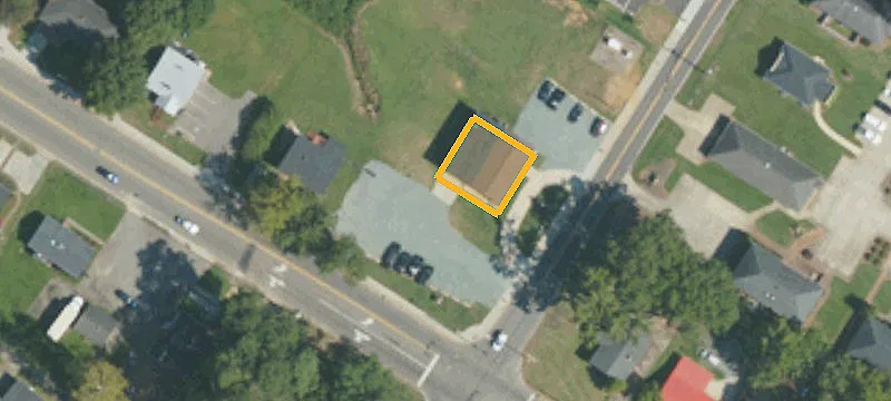 310 Courtland Dr
