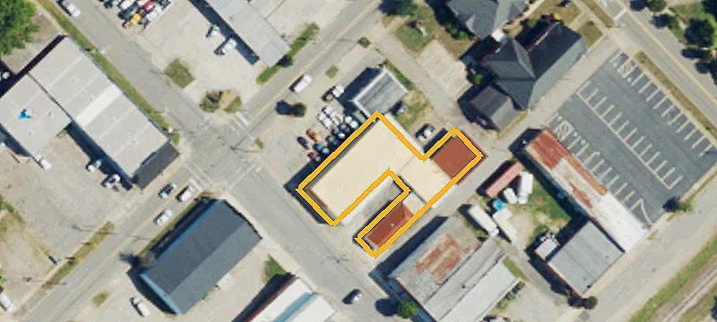 122 Pne St