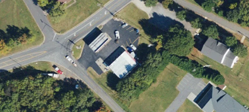 835 Charles Rd
