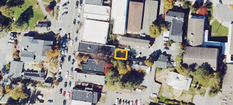 1103 Main St
