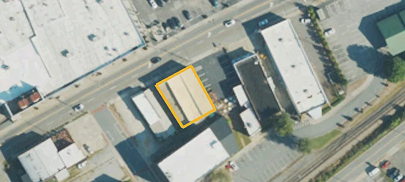 125 Henderson St