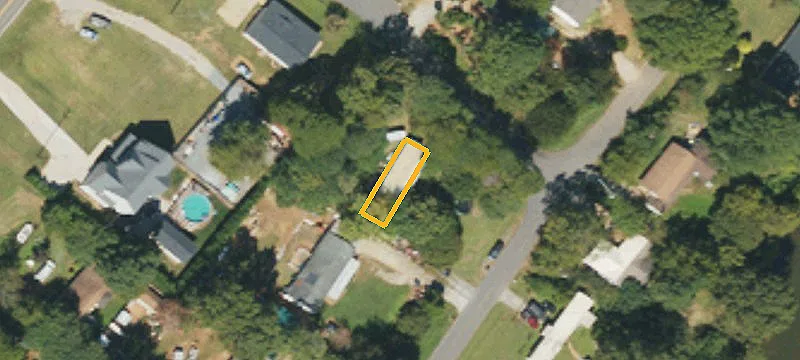 9238 Huntington Dr