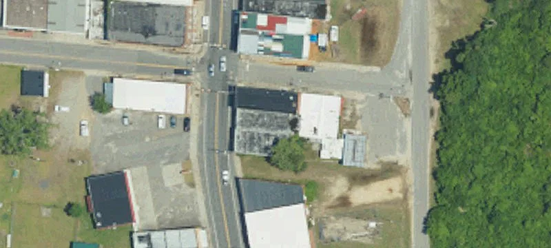 2056 Main St