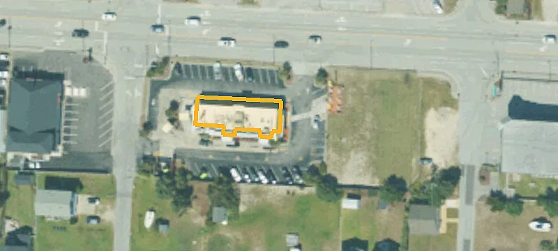 301 Ft Macon Rd