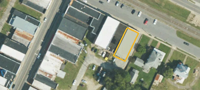 114 Railroad St