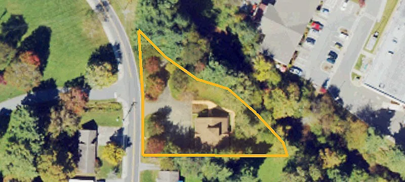 381 Meadowview Dr