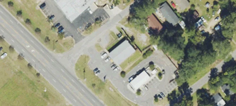 1938 Roberts Ave