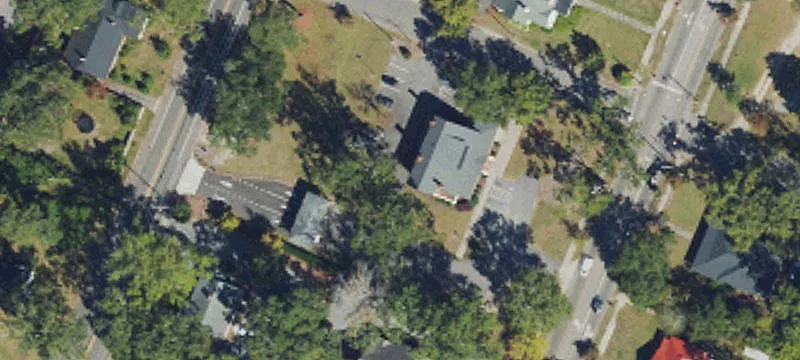 701 Main St