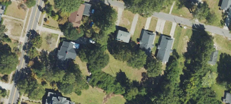106 7th Ave